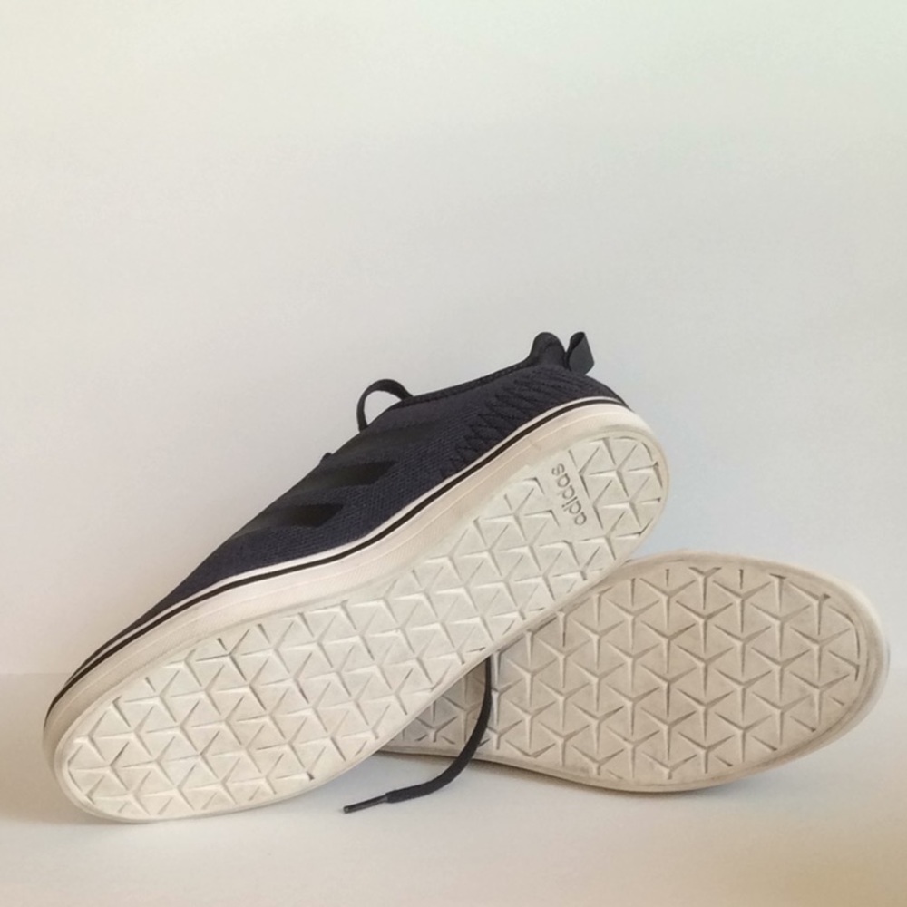 True Chill Men’s Adidas Charcoal Various Sizes - Picture 5 of 6